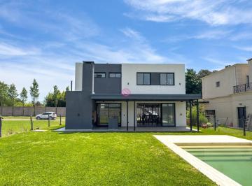 Casa · 183m² · 5 Ambientes · 2 Cocheras · Casa en Venta en Lagoon Pilar, Pilar, G. B. a. Zona Norte