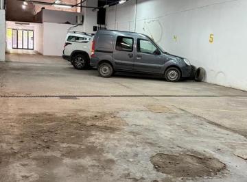 Depósito · 513m² · Depósito en Suipacha 858