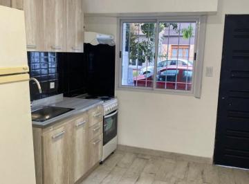 PH · 28m² · 1 Ambiente · PH Reciclado Al Frente con Patio Propio - - Mar del Plata
