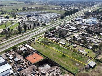 Terreno · 7737m² · Terreno Comercial en Virrey del Pino