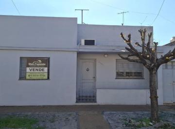 Casa de 6 ambientes, La Matanza · Casa en Block Dos Unidades Independientes Lote Propio