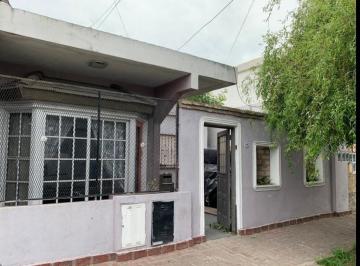 PH · 100m² · 4 Ambientes · 1 Cochera · PH de 4 Ambientes en Venta, Don Bosco, Ramos Mejía.