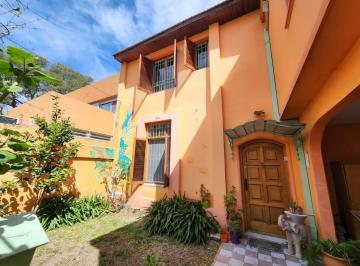 Casa · 171m² · 4 Ambientes · 1 Cochera · Venta Casa de 3 Dorm. Misiones 424 San Isidro