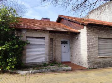 Casa de 9 ambientes, La Plata · Venta Casa Época Zona Norte 5 Dorm. a Modernizar en La Plata