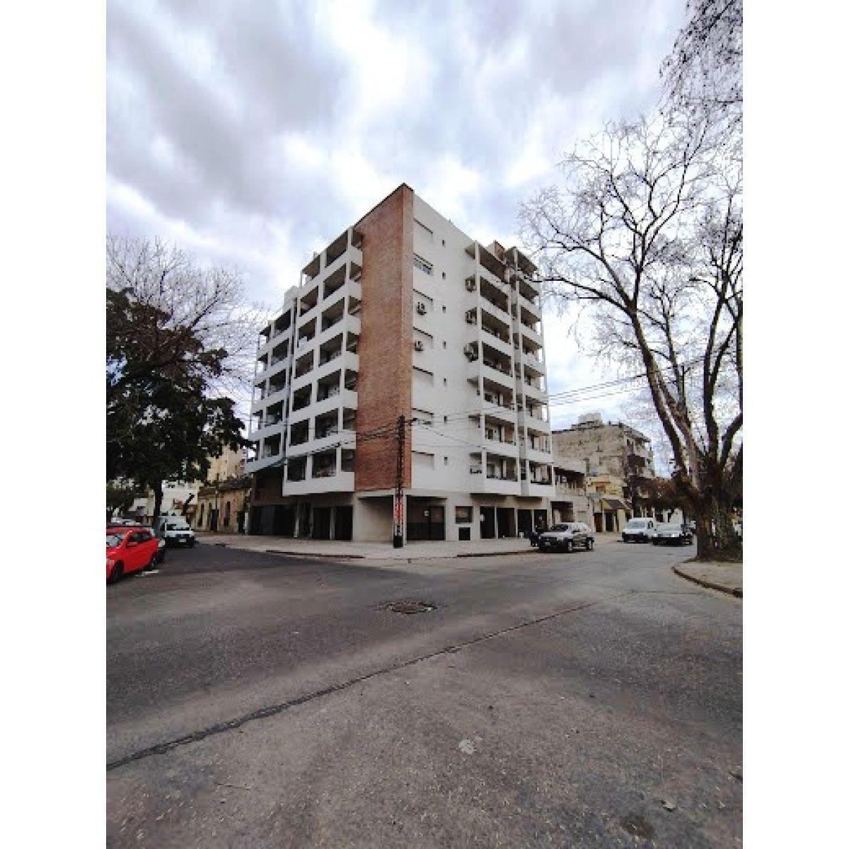 Montevideo 3805