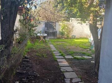 PH · 70m² · 4 Ambientes · 2 Cocheras · Tipo Casa 4 Ambientes - Cochera 2 Autos - Patio y Fondo Libre - Apto Credito - en Venta en Llavallol