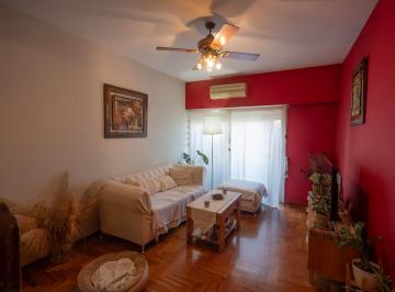 Departamento de 4 ambientes, Villa del Parque · Departamento de 4 Ambientes en Villa del Parque