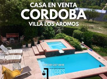 Casa de 8 ambientes, Villa Los Aromos · Oportunidad en Villa Los Aromos – Casa con Vistas, Quincho y Terraza