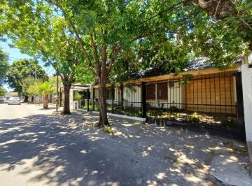 Casa de 4 ambientes, Tres de Febrero · Casa - Venta - Ciudad Jardín