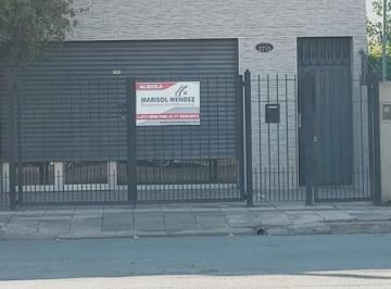 Local comercial , Almirante Brown · Local Comercial Sobre Importante Av