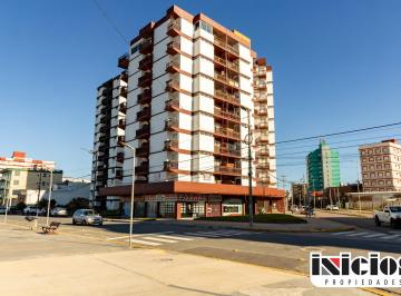 Departamento de 2 ambientes, Mar de Ajó · Departamento: Diagonal Rivadavia N° 8 - Mar de Ajo Centro - C985