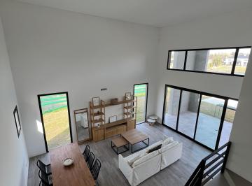 Casa de 5 ambientes, Escobar · Venta Casa Al Agua con Pileta, Barrio San Matias, Belen de Escobar
