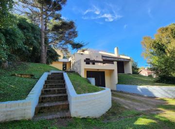 Casa · 190m² · 5 Ambientes · Casa en Venta Pinamar Centro - Playa 3 Dorm. + Dependencia + Parrilla + Jardin + Terraza - Gas N
