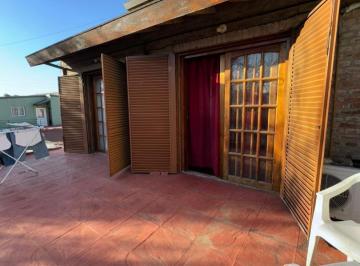 PH · 90m² · 5 Ambientes · PH en Pa de 4 Dorm. y Escritorio con Terraza 3.7 X 7