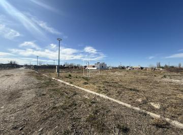 Terreno · 819m² · Venta - Lote en Zona Residencial Santangelo - T097