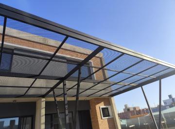 Casa · 120m² · 4 Ambientes · 1 Cochera · Dúplex en Venta en Docta Av 3, 3 Dorm., 2 Baños