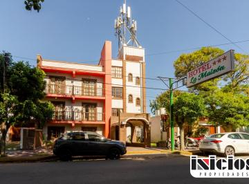 Hotel de 26 ambientes, La Lucila del Mar · Hotel La Maisón: San Juan N° 5140 - La Lucila