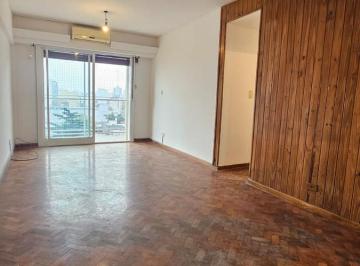 Departamento · 60m² · 4 Ambientes · Venta Departamento 4 Ambientes Floresta