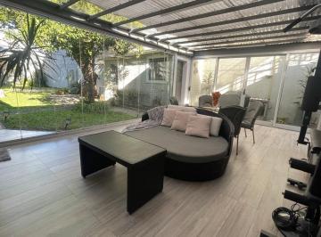 Casa de 4 ambientes, Avellaneda · Casa de 8.66 X 48 con Parque y Gge. Acepta Prop. Menor Valor en Parte de Pago, Hay Facilidades