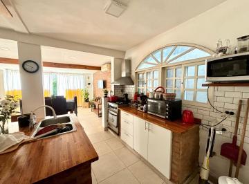 Casa · 90m² · 4 Ambientes · PH Tipo Casa 4 Ambientes en Lomas de Zamora