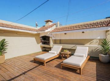 Casa · 150m² · PH Luminoso con Gran Terraza en San Isidro, G. B. a Zona Norte – Sin Expensas