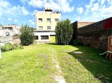 Casa · 115m² · 3 Ambientes · 1 Cochera · Venta Casa 3 Ambientes San Justo Garage Parque Deposito