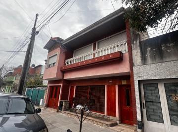 Casa de 6 ambientes, Lanús · Casa Ideal Dos Familias o Vivienda y Renta Extra