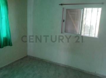 Casa · 57m² · 3 Ambientes · 1 Cochera · Venta Casa 2 Dorm. Zavalla
