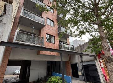 Departamento de 2 ambientes, Quilmes · Semipiso 2 Ambientes con Cochera en Exclusiva Ubicación Frente a Plaza Conesa – Quilmes Centro