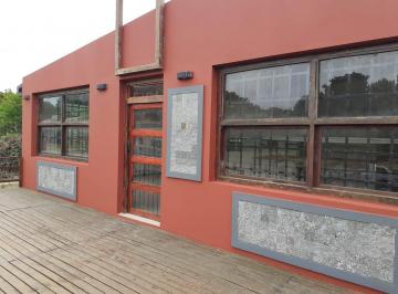 Local comercial , Nueva Atlantis · Venta - Local Comercial - 135 m² - a Estrenar