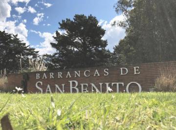 Terreno · 922m² · Terreno en Barrancas de San Benito Country Club