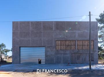Bodega-Galpón · 900m² · Galpón en Venta 900 m² en Ostende - Pinamar