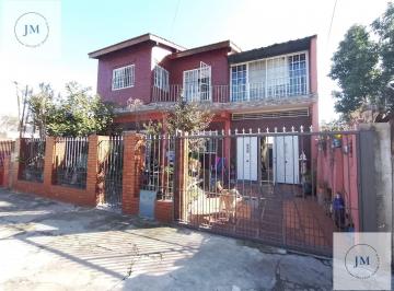 Casa · 150m² · 5 Ambientes · 1 Cochera · Casa de 4 Ambientes, 2 Plantas C/ Pileta Climatizada