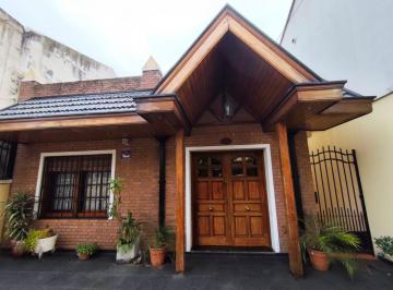 Casa de 5 ambientes, Avellaneda · Venta Casa 5 Amb Patio y Cochera Wilde Centro