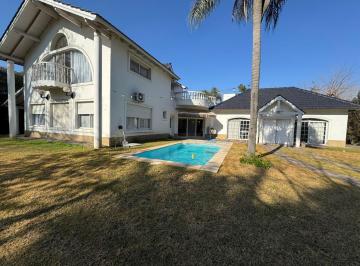 Casa de 5 ambientes, Zárate · El Casco Country Zarate U$s 260.000, - Excelente Propiedad