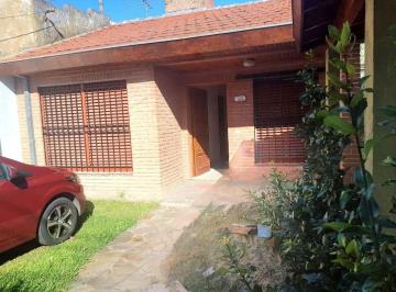 Casa de 3 ambientes, San Miguel · Casa en Venta San Miguel Dos Habitaciones, Amplio Fondo
