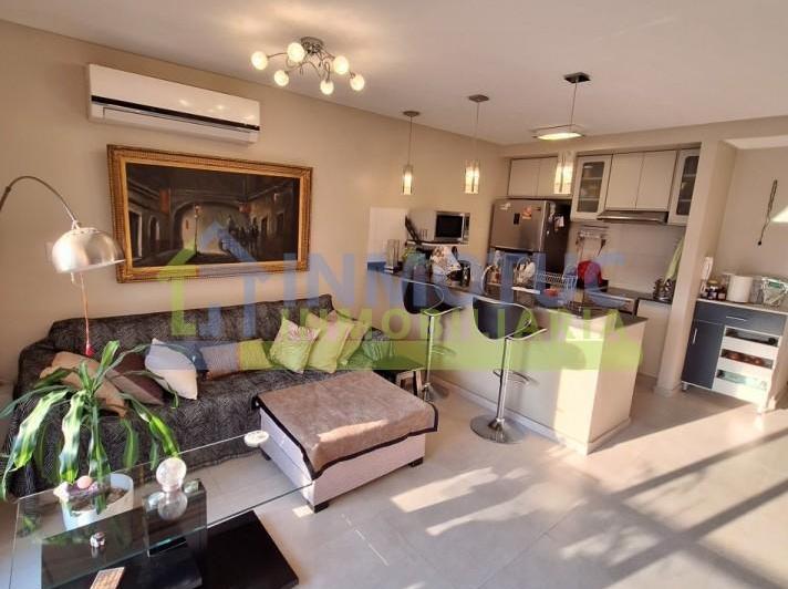 Departamento · 70m² · 7 Ambientes · 1 Cochera