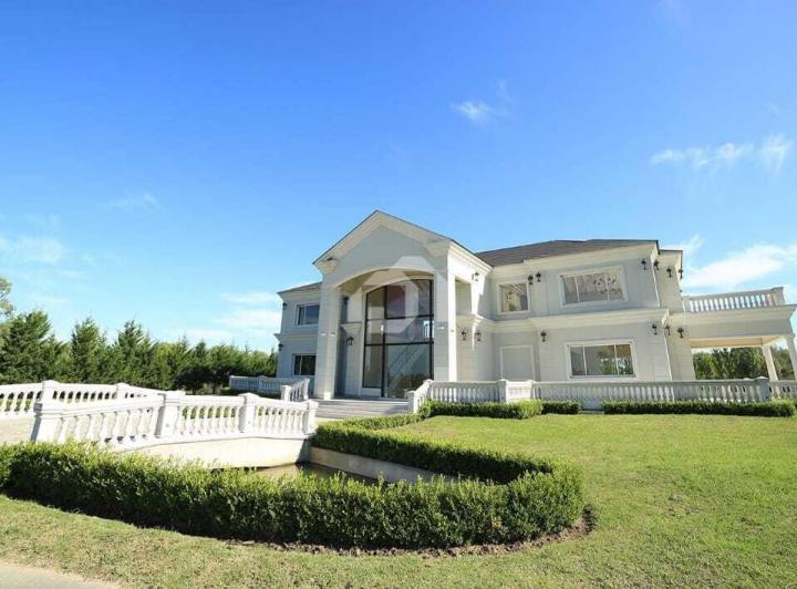 Terreno · 800m²