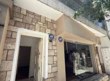 PH de 7 ambientes, Córdoba · Venta PH 3 Dorm. + Local C en Corazon de Nva Cba Independencia 1050
