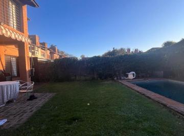 Casa en Venta de 6 ambientes Santa Rita · Excelente Casa a La Venta en Barrio Santa Rita Boulogne