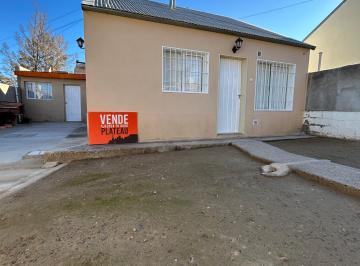 FRENTE · Oportunidad! Casa en Venta