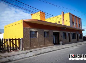 Hotel de 24 ambientes, Mar de Ajó · Hotel Atlantic: Montevideo N° 41 - Mar de Ajó - H603
