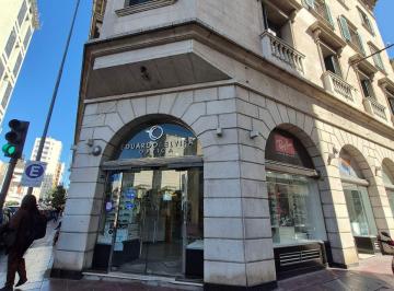 Local comercial · 178m² · 4 Ambientes · B Centro - Local - Venta
