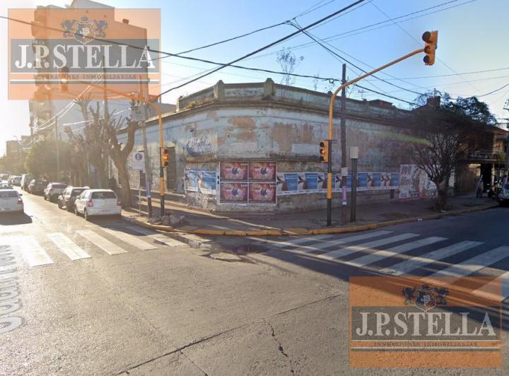 Terreno · 191m² · 4 Ambientes · 2 Cocheras