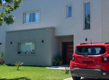 1970547981.jpg · Casa en Venta Ubicado en Pilar, G. B. a. Zona Norte