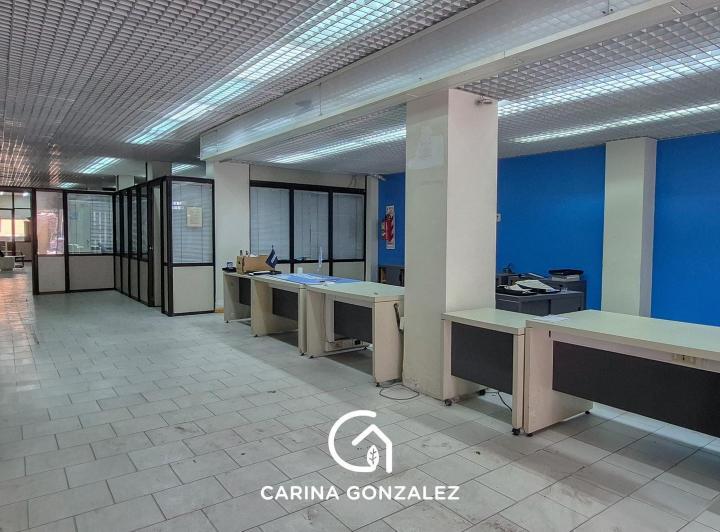 Local comercial · 380m²