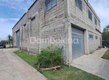 Bodega-Galpón · 240m² · Depósito Galpón en Venta en Paso del Rey, Moreno