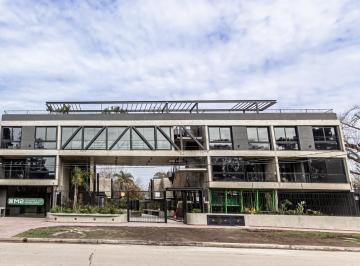 Casa · 104m² · 5 Ambientes · 1 Cochera · Venta Departamento 3 Dorm. con Cochera en Fisherton - Rosario