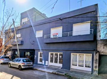 Casa · 58m² · 2 Dormitorios · 1 Cochera · Casa en Planta Alta de Dos Dorm. con Cochera - en Venta - Rosario Zona Sur