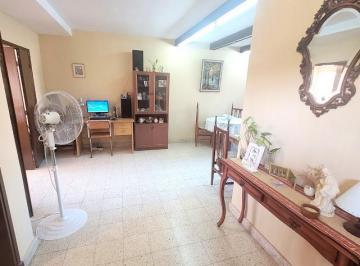 Departamento de 4 ambientes, Ciudad de Santa Fe · Dpto. Céntrico de 2/3 Dorm..